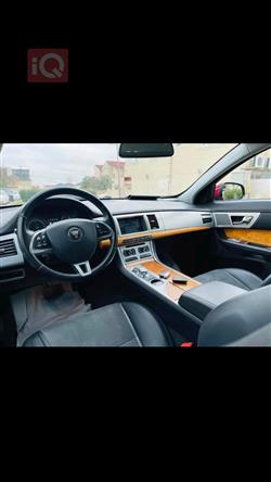 جاگوار XF